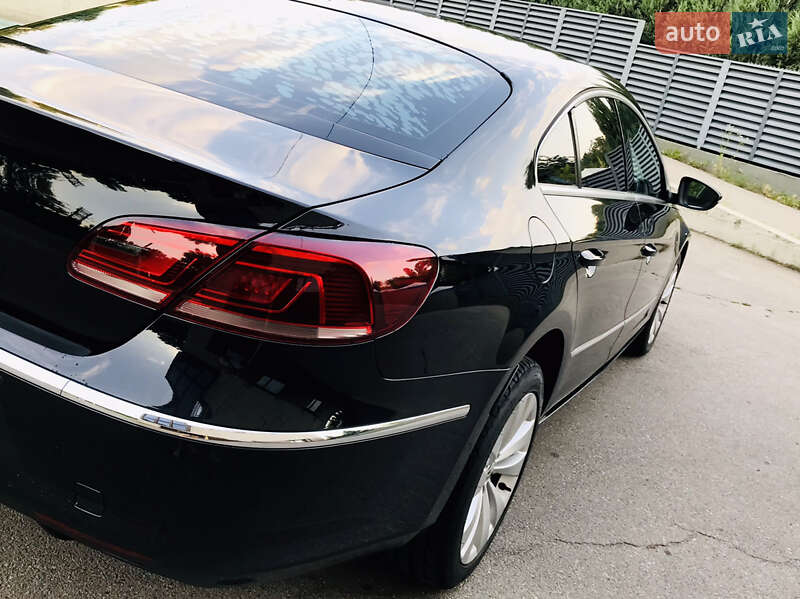 Купе Volkswagen CC / Passat CC 2012 в Днепре