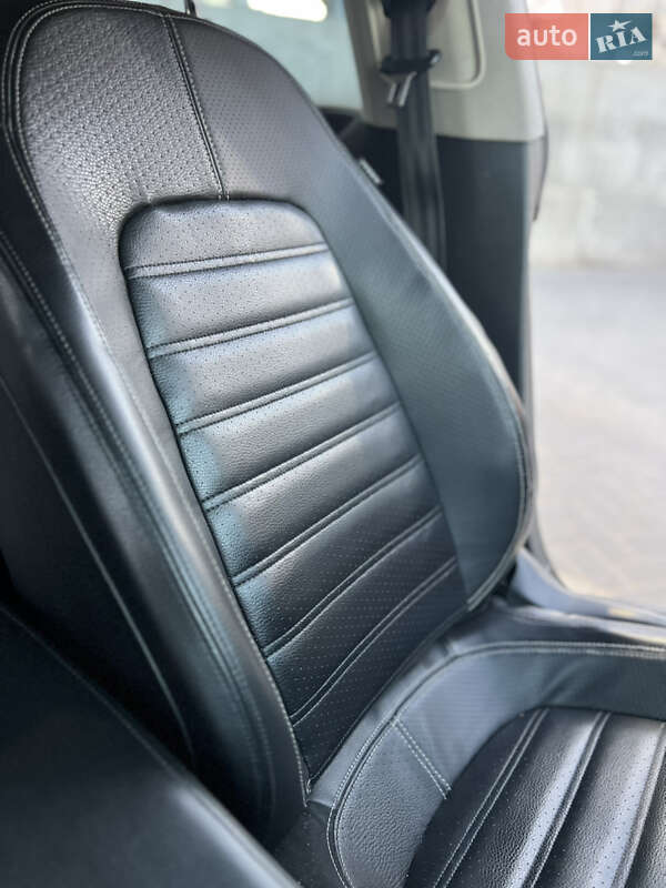 Купе Volkswagen CC / Passat CC 2012 в Кропивницькому