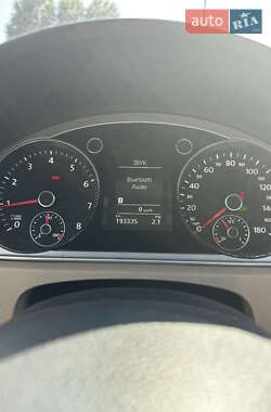 Купе Volkswagen CC / Passat CC 2012 в 