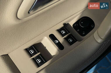 Купе Volkswagen CC / Passat CC 2013 в 