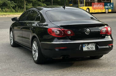 Купе Volkswagen CC / Passat CC 2010 в 