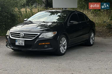 Купе Volkswagen CC / Passat CC 2010 в 