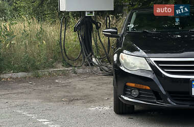 Купе Volkswagen CC / Passat CC 2010 в 