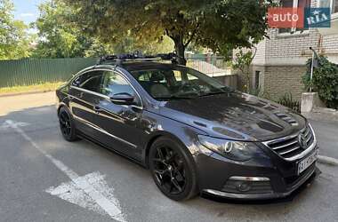 Купе Volkswagen CC / Passat CC 2011 в 