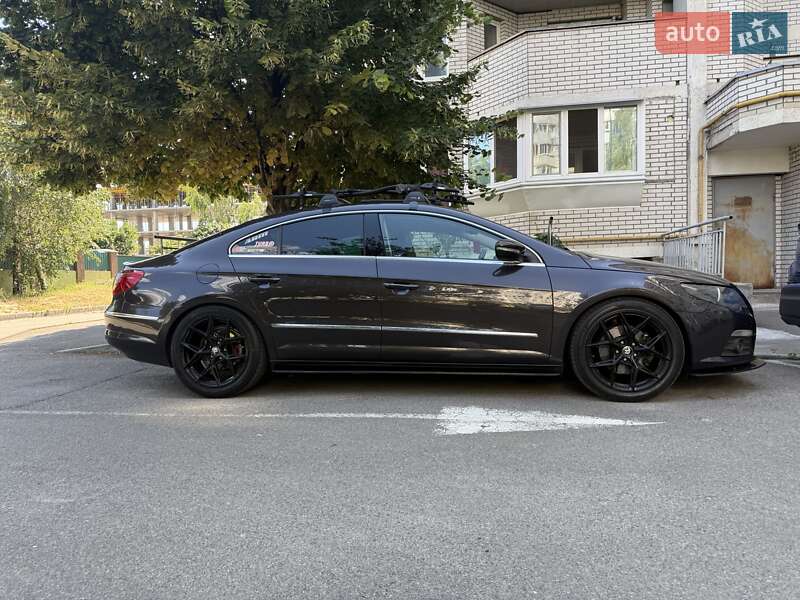 Купе Volkswagen CC / Passat CC 2011 в Києві фото 3 Купе Volkswagen CC / Passat CC 2011 в Києві