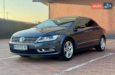 Купе Volkswagen CC / Passat CC 2013 в 