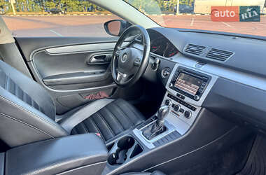 Купе Volkswagen CC / Passat CC 2013 в 
