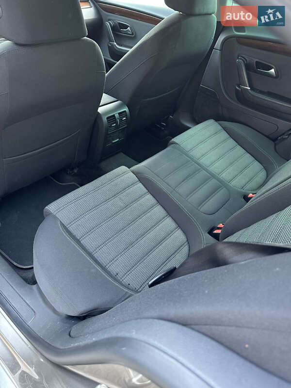 Купе Volkswagen CC / Passat CC 2012 в Днепре