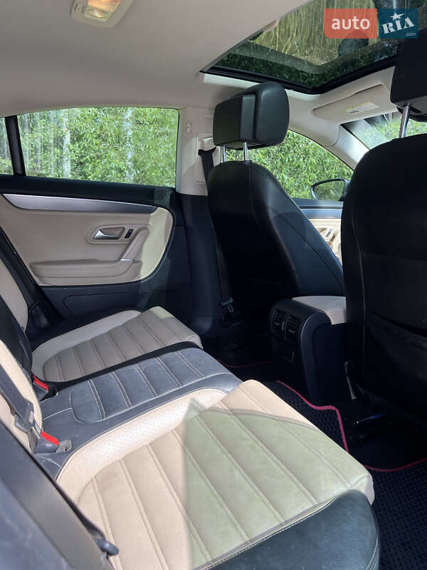 Купе Volkswagen CC / Passat CC 2012 в Андрушівці