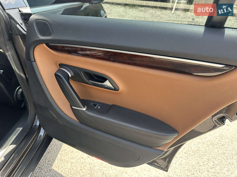 Купе Volkswagen CC / Passat CC 2012 в Днепре