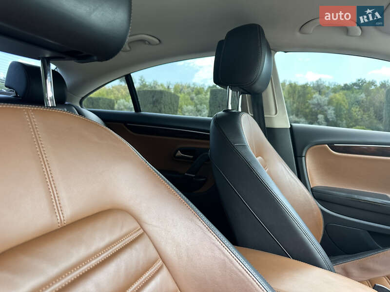 Купе Volkswagen CC / Passat CC 2012 в Днепре