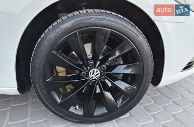 Купе Volkswagen CC / Passat CC 2013 в 