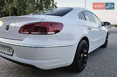 Купе Volkswagen CC / Passat CC 2013 в 