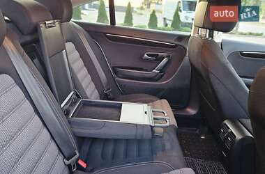 Купе Volkswagen CC / Passat CC 2013 в 