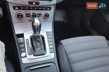 Купе Volkswagen CC / Passat CC 2013 в 