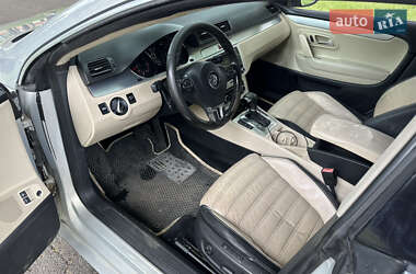 Купе Volkswagen CC / Passat CC 2009 в 