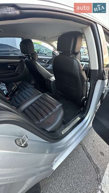 Купе Volkswagen CC / Passat CC 2013 в Киеве фото 9 Купе Volkswagen CC / Passat CC 2013 в Киеве