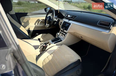 Купе Volkswagen CC / Passat CC 2013 в 