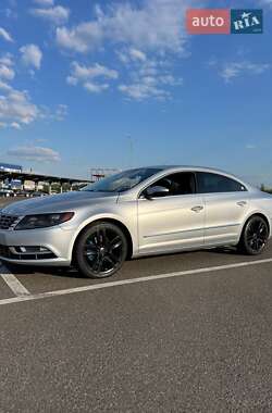 Купе Volkswagen CC / Passat CC 2013 в Києві