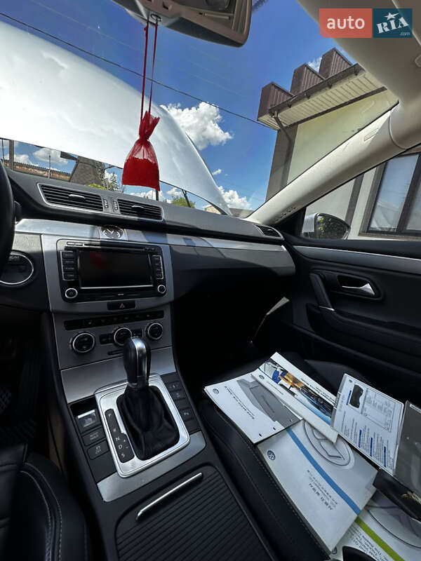 Купе Volkswagen CC / Passat CC 2014 в Виннице