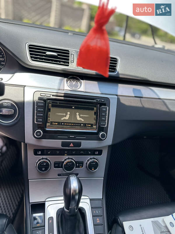 Купе Volkswagen CC / Passat CC 2014 в Виннице