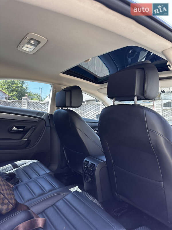 Купе Volkswagen CC / Passat CC 2014 в Виннице