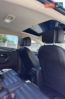 Купе Volkswagen CC / Passat CC 2014 в 