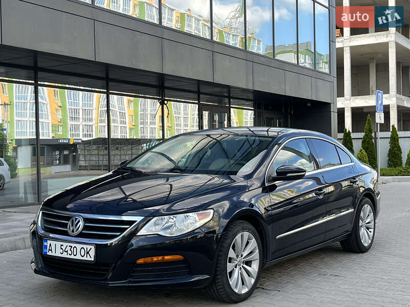Купе Volkswagen CC / Passat CC 2011 в 