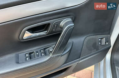Купе Volkswagen CC / Passat CC 2013 в 