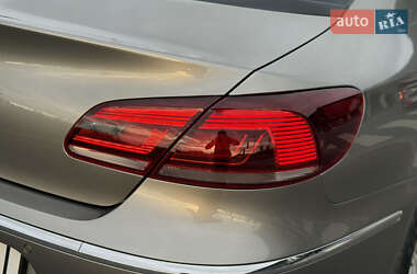 Купе Volkswagen CC / Passat CC 2013 в 