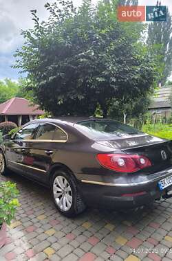 Купе Volkswagen CC / Passat CC 2010 в 