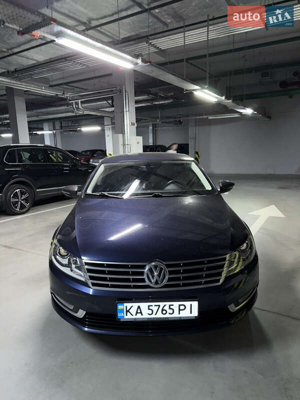 Купе Volkswagen CC / Passat CC 2016 в Києві