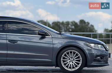 Купе Volkswagen CC / Passat CC 2013 в 