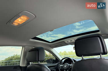 Купе Volkswagen CC / Passat CC 2013 в 