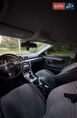 Купе Volkswagen CC / Passat CC 2010 в 
