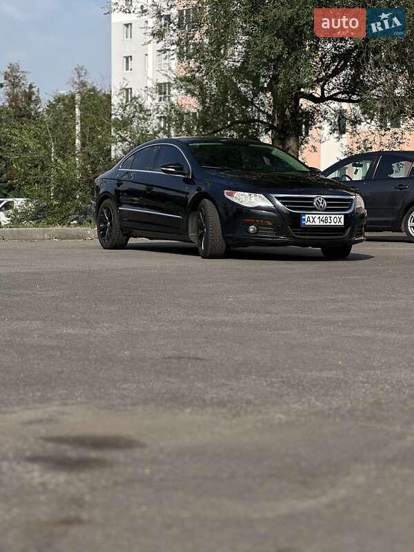 Купе Volkswagen CC / Passat CC 2009 в Харькове
