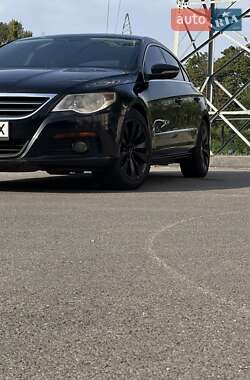 Купе Volkswagen CC / Passat CC 2009 в 