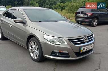 Купе Volkswagen CC / Passat CC 2010 в Киеве