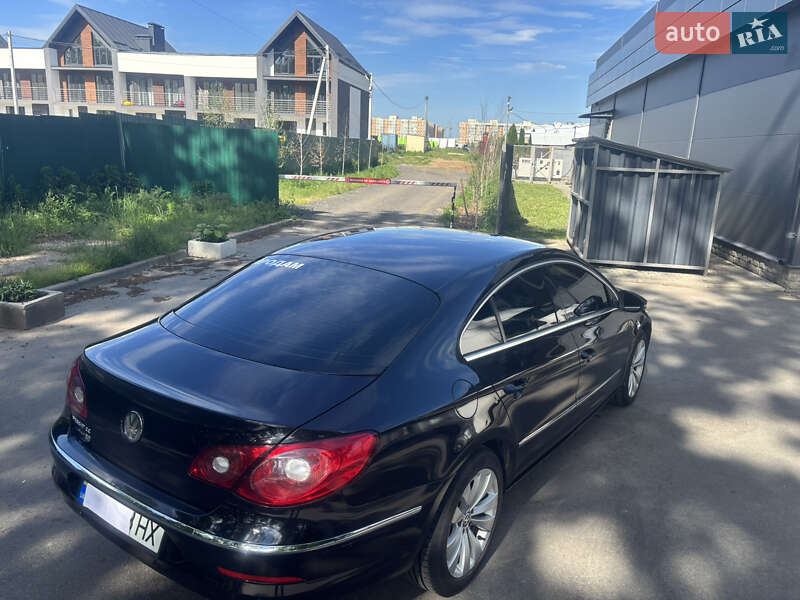 Купе Volkswagen CC / Passat CC 2011 в Киеве