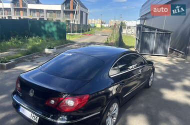 Купе Volkswagen CC / Passat CC 2011 в 