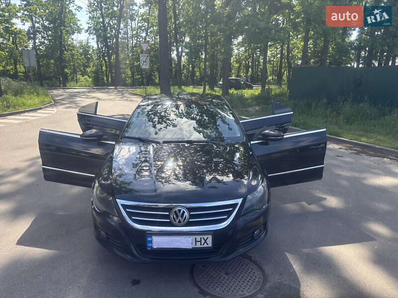 Volkswagen CC / Passat CC 2011