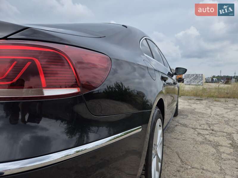 Купе Volkswagen CC / Passat CC 2013 в Києві