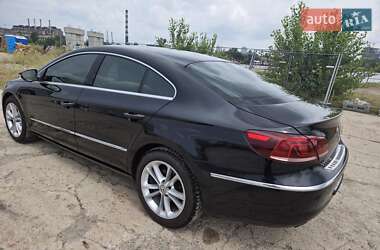 Купе Volkswagen CC / Passat CC 2013 в 