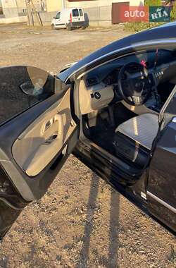 Купе Volkswagen CC / Passat CC 2012 в 