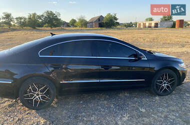 Купе Volkswagen CC / Passat CC 2012 в 