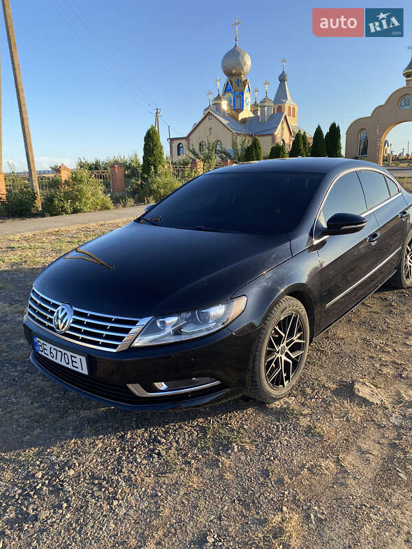 Купе Volkswagen CC / Passat CC 2012 в Николаеве