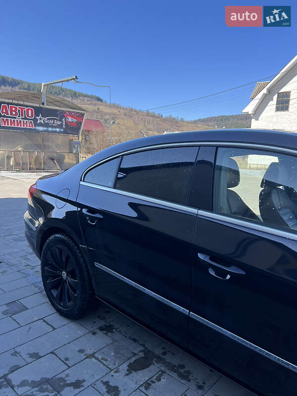 Купе Volkswagen CC / Passat CC 2011 в Ивано-Франковске