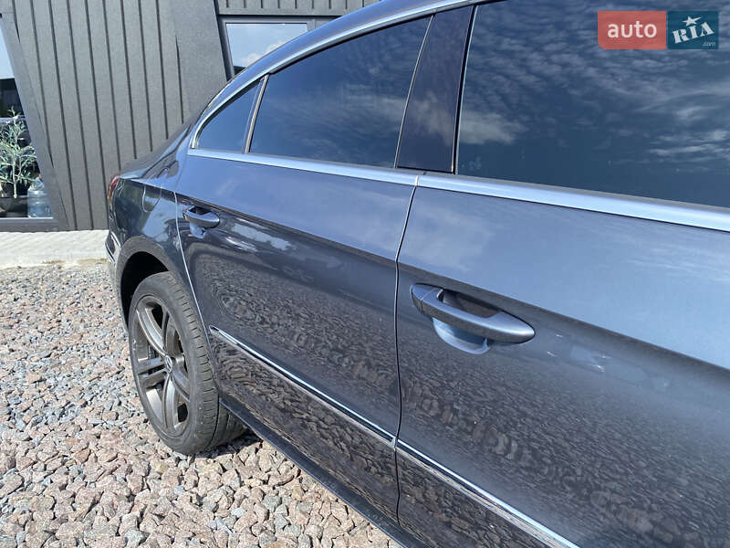Купе Volkswagen CC / Passat CC 2013 в Львове