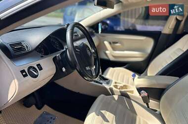 Купе Volkswagen CC / Passat CC 2010 в 