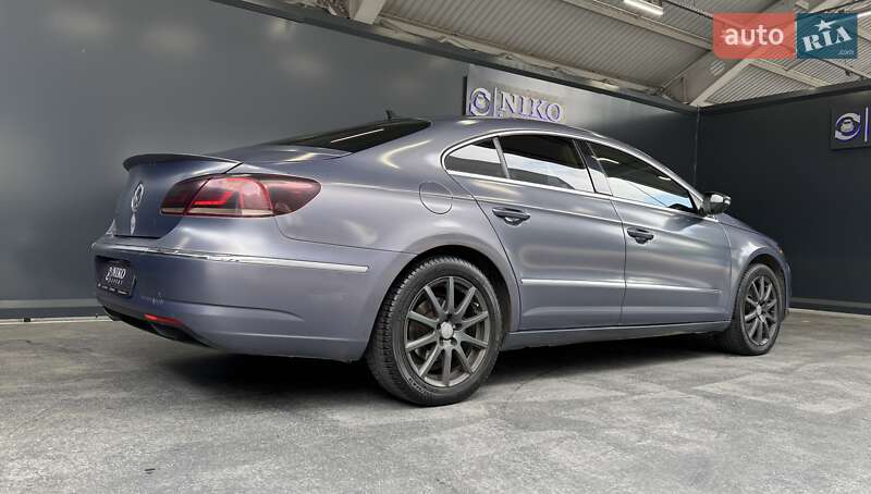 Купе Volkswagen CC / Passat CC 2013 в Києві